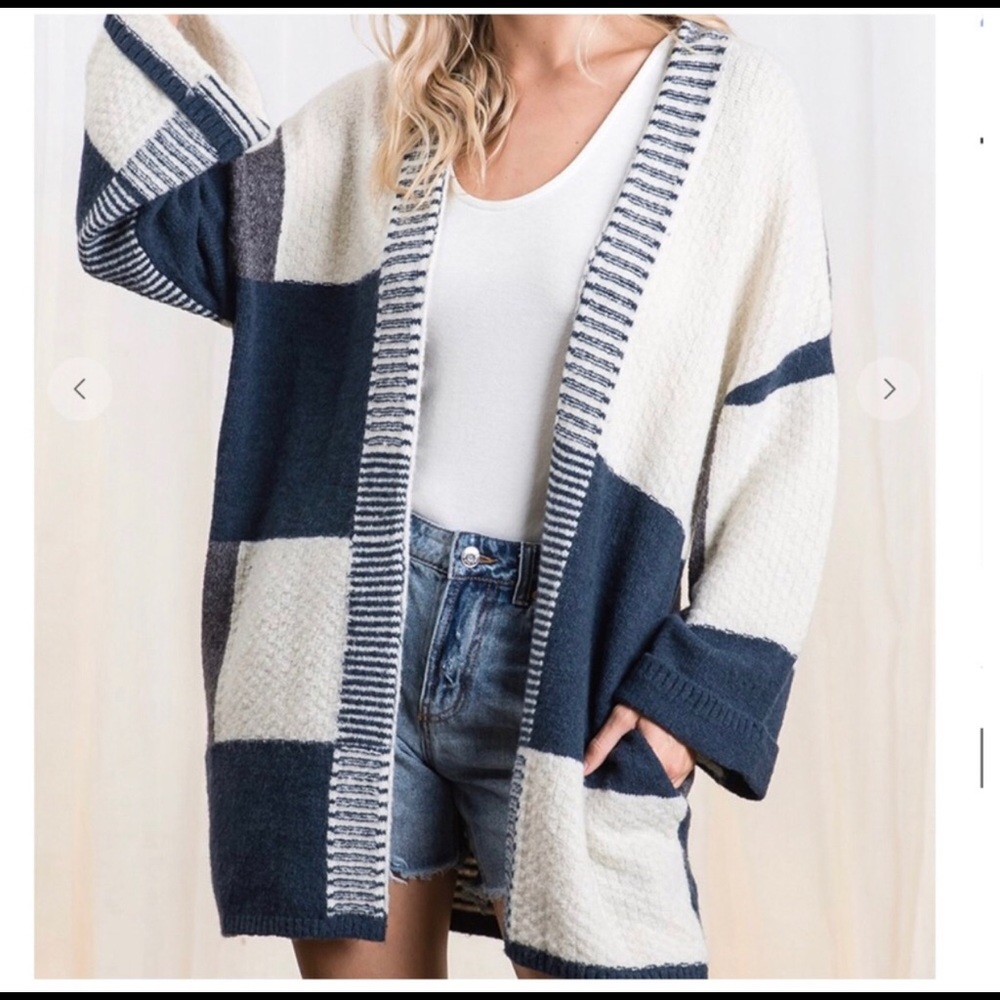 💼 Knit Color-block Cardigan Sweater - Picture 5 of 5